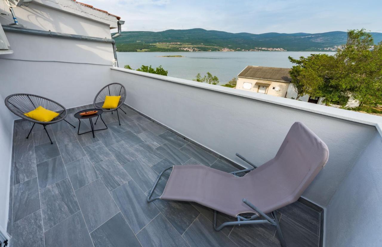 Apartmani Neva, Pridraga Экстерьер фото